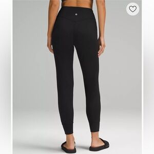 lululemon Align High-Rise Jogger
Full Length in navy